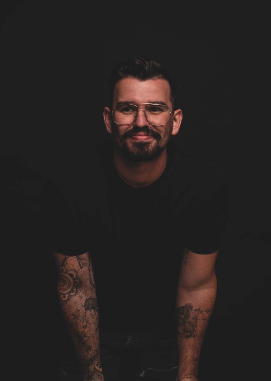 Magari Kristóf Péter, a könyv szerzője